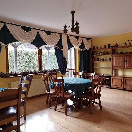 Hotel Mountain House Ustrzyki Dolne Esterno foto