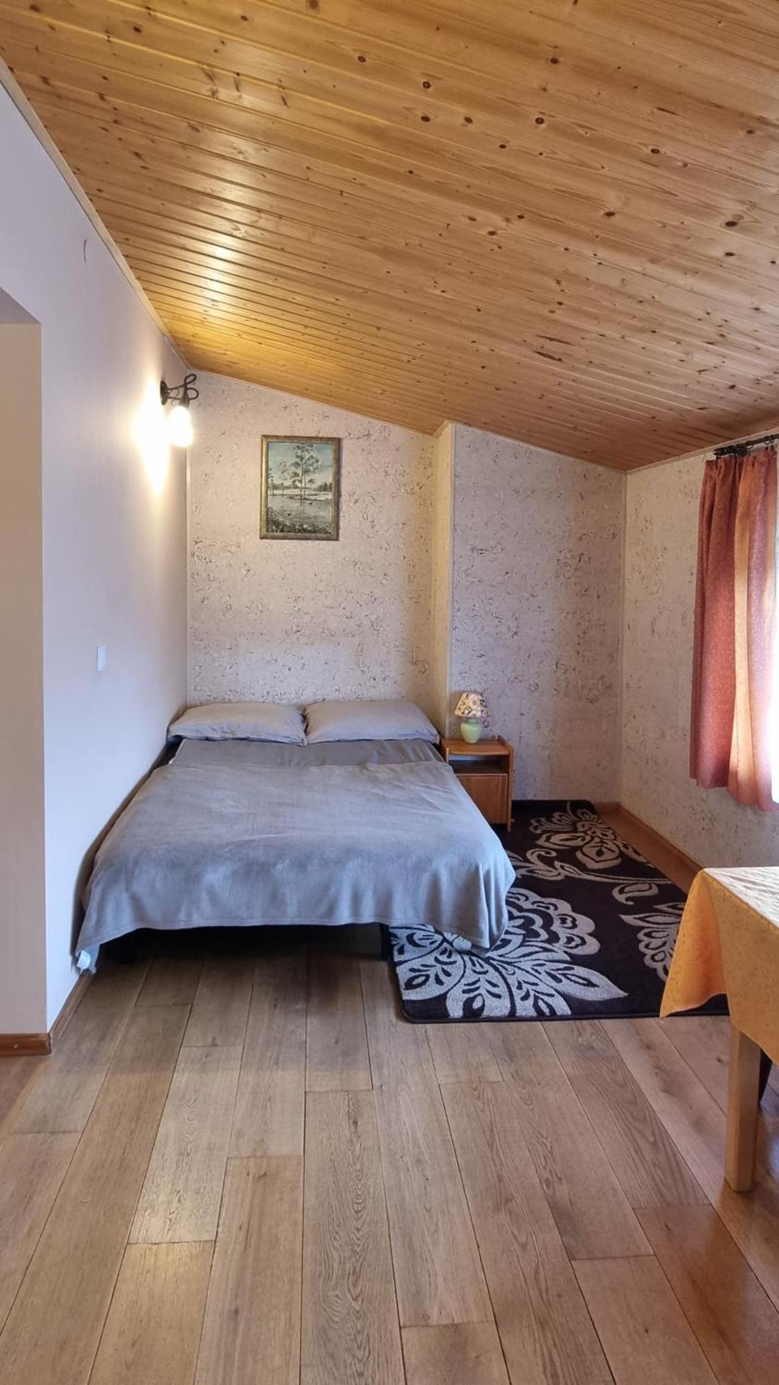 Hotel Mountain House Ustrzyki Dolne Esterno foto