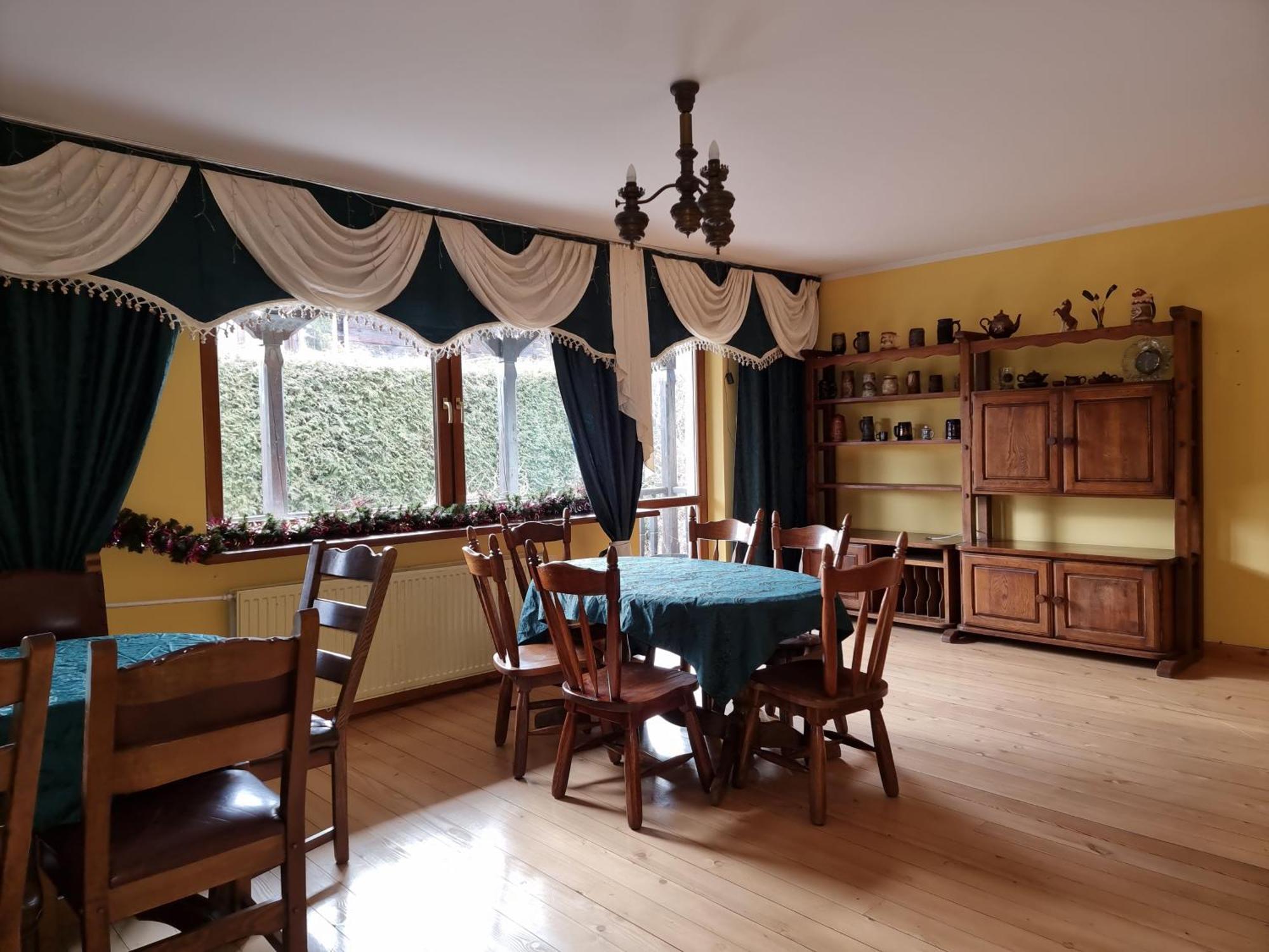 Hotel Mountain House Ustrzyki Dolne Esterno foto